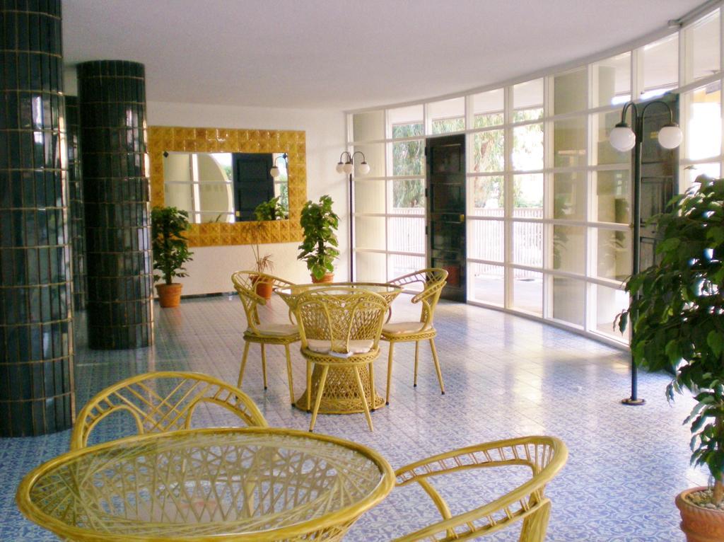Апартаменты Acapulco Sol Central Lloret Льорет-де-Мар Экстерьер фото